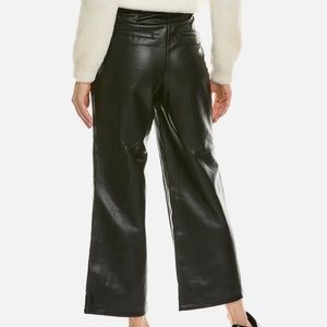 🏆 🎩HP🎩  BAGATELLE Cropped Wide Leg Women’s 🫒-Green Faux Leather Pants